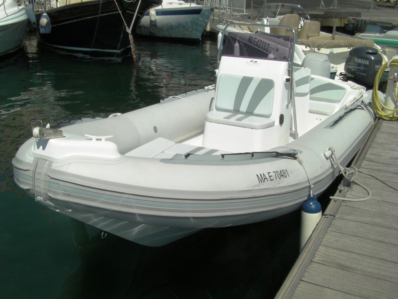 VENDU vente bateau semi rigide Infanta 670 SRI + 150cv Yamaha 2011 VENDU 