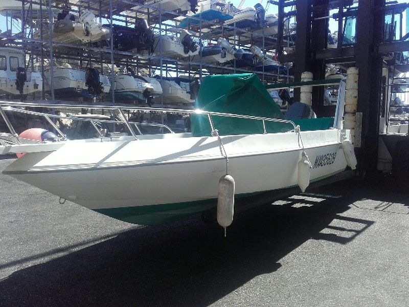 VENDU vente bateau Salpa 625 open avec 100cv Yamaha 4 temps VENDU VENDU VENDU