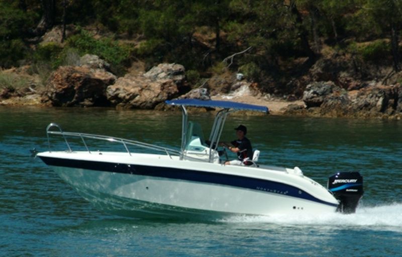 Vente bateau open Northstar 220cc full moteur 200 cv 4 temps Yamaha VENDU consulter nos occasions disponible sur notre site!