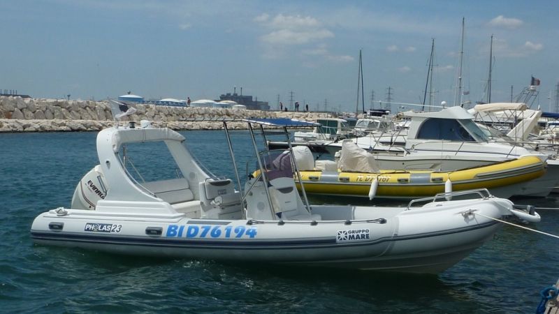 Vente bateau semi rigide Pholas 23 a Marseille 13 VENDU consulter nos occasions disponible sur notre site!