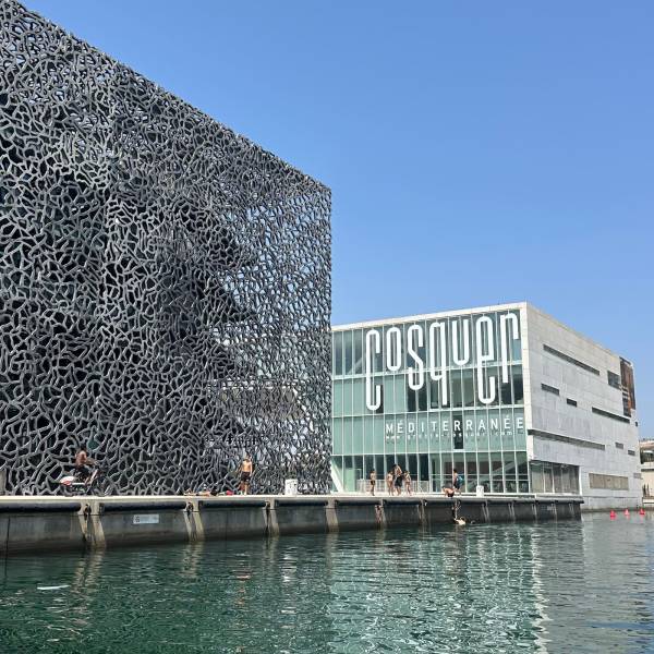 TRANSPORT & DEPOSE EN BATEAU