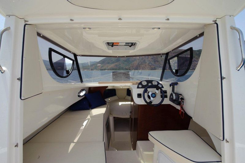 Eolo 725 Top Fishing