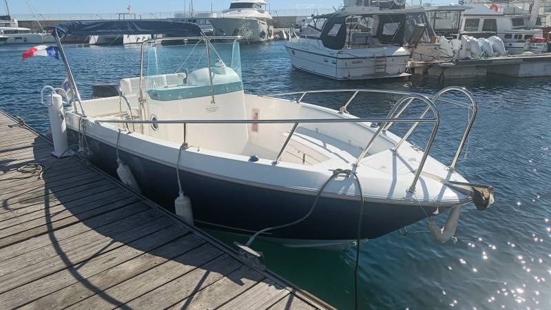 Northstar 220 cc à l'Estaque Bleu Calanque