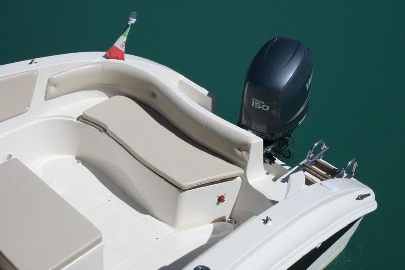 Location bateau EOLO 650 Open à Marseille