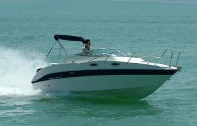 Louer un bateau Northstar 220 CD sur Marseille pour deux jours