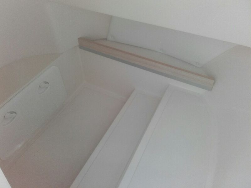 Cabine Eolo 650 open à louer à Marseille