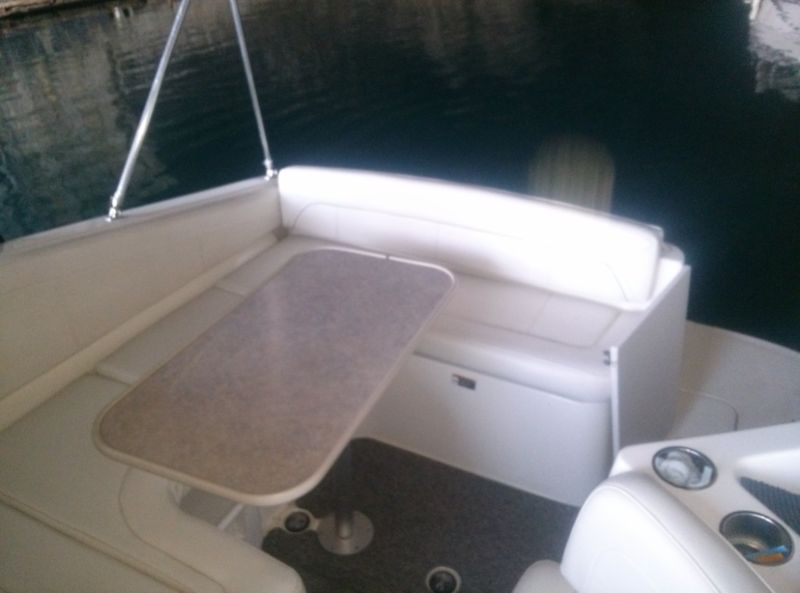 vente bateau Bayliner 255sb + 260cv Mercruiser Bravo 3 VENDU