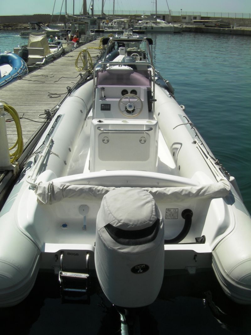 VENDU vente bateau semi rigide Infanta 670 SRI + 150cv Yamaha 2011 VENDU
