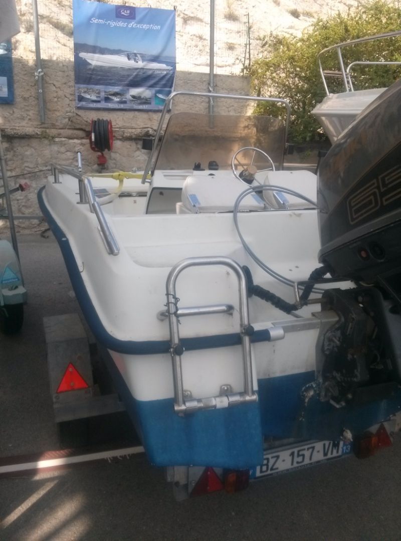 bateau open Ryds 475 + 60cv Suzuki+ remorque VENDU