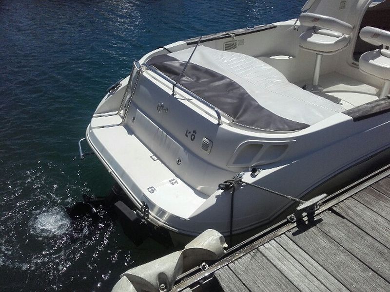 Vente Bateau Quicksilver 650 cruiser+ 200cv Mercruiser VENDU consulter nos annonces sur notre site