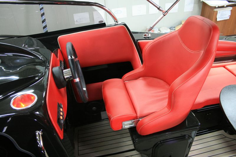 Vente bateau coque sun deck Eolo 730 day avec 200cv Yamaha 4 temps VENDU VENDU VENDU