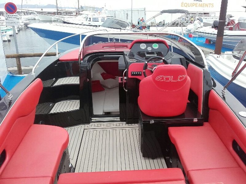 Vente bateau coque sun deck Eolo 730 day avec 200cv Yamaha 4 temps VENDU VENDU VENDU