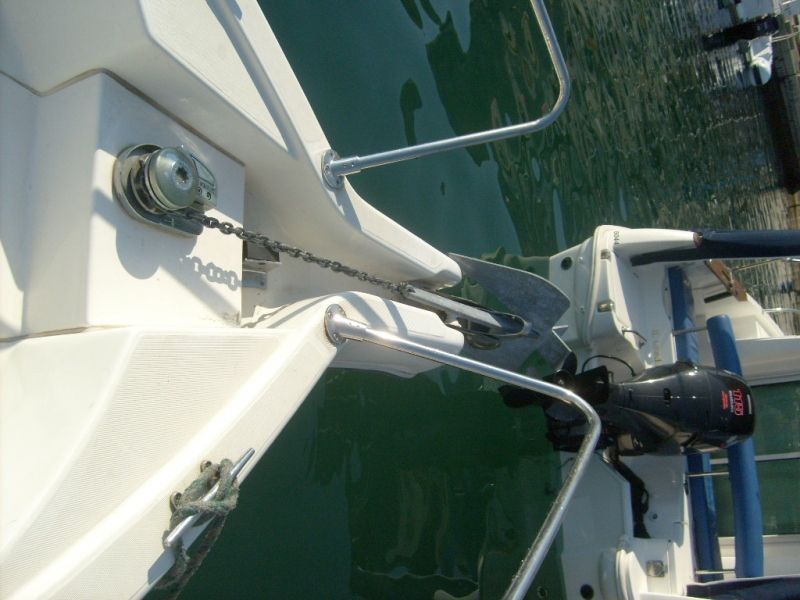 Bleu  Calanque vous propose le bateau Cap Camarat 705