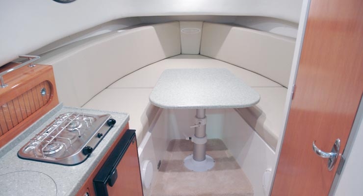 Bleu  Calanque vous propose le bateau Northstar 265 wa