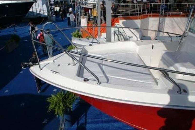 Bleu  Calanque vous propose le bateau Northstar 260 ccd