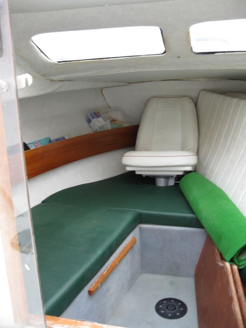 VENDU Vente bateau Cabin Cruiser Jeanneau Leader 655  VENDU consulter nos occasions disponible sur notre site!