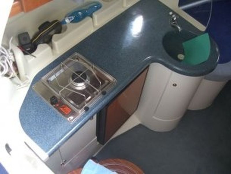 Vente bateau cabine cruiser Rio 700 Cruiser 260cv Volvo Duoprop