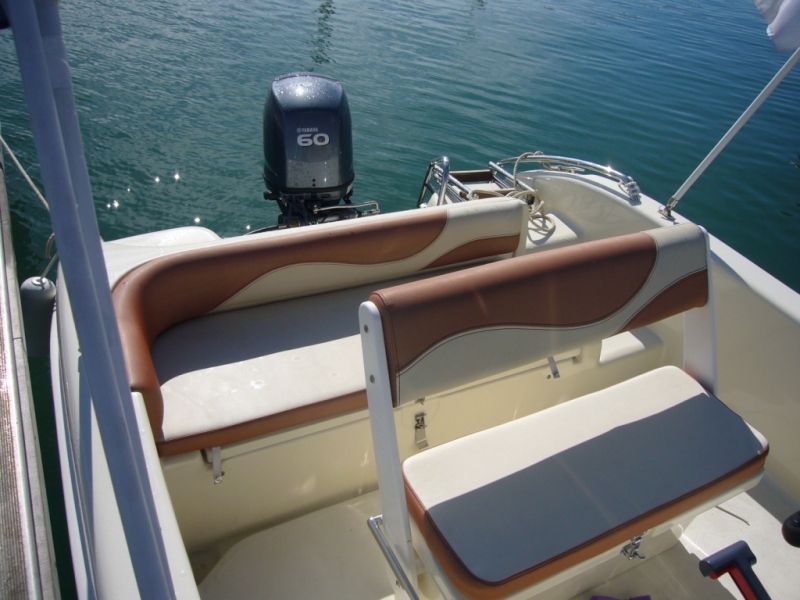 Vente de bateau TA Mare Jaguar 17 avec 60 cv Yamaha 4 Temps (Marseille) VENDU consulter nos occasions disponible sur notre site!