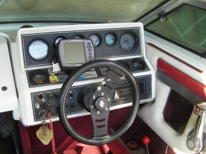 Vente Four Winns Liberator 201 VENDU consulter nos occasions disponible sur notre site!