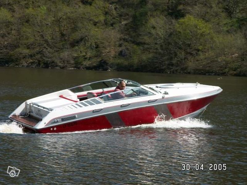 Vente Four Winns Liberator 201 VENDU consulter nos occasions disponible sur notre site!