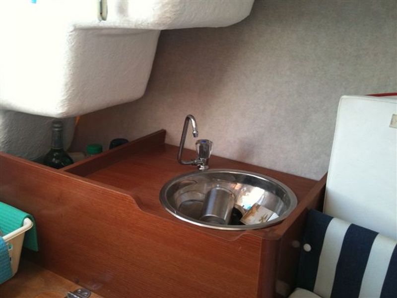 VENDU Vente de bateau B2 Marine Cap ferret 652 dc avec 150cv Verado 4Temps (Marseille) VENDU consulter nos occasions disponible sur notre site!