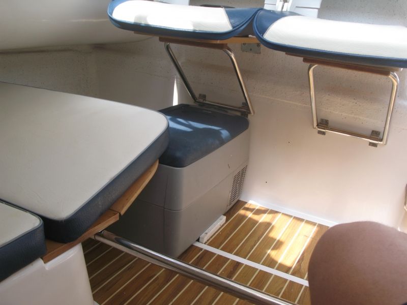 Vente bateau Quicksilver 640 pilothouse avec 100cv Mercury 4 temps VENDU consulter nos occasions disponible sur notre site!