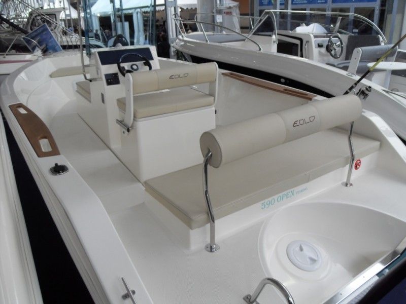 VENDU Vente bateau Eolo 590 open fishing 2011 + moteur Yamaha 100cv 4 temps: 8900€! VENDU