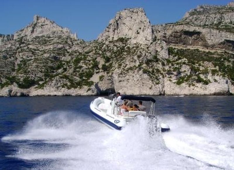 Vente bateau Nautica-cab DORADO 870 + 2x 225cv Suzuki VENDU consulter nos occasions disponible sur notre site!