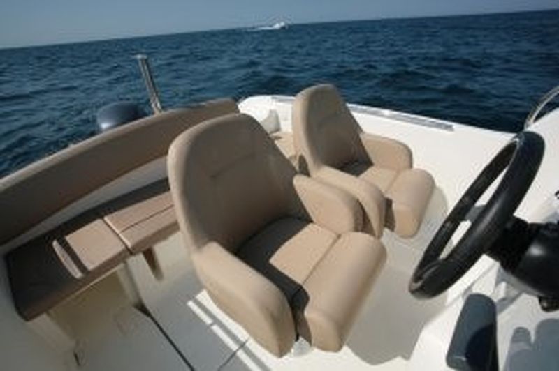 Vente bateau Jeanneau Cap Camarat 650 Style avec 150cv Yamaha VENDU consulter nos occasions disponible sur notre site!