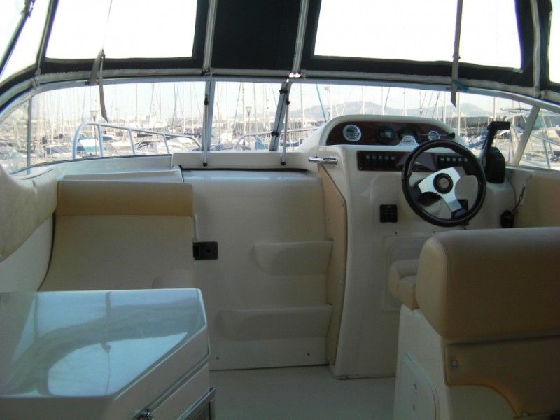 Vente Bateau Eolo 24 Cruiser avec 200cv Suzuki 4 temps injection hors bord VENDU consulter nos occasions disponible sur notre site!