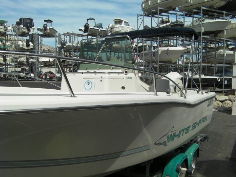 Vente Bateau White Shark 205 +150 cv Evinrude Ficht VENDU consulter nos occasions disponible sur notre site!