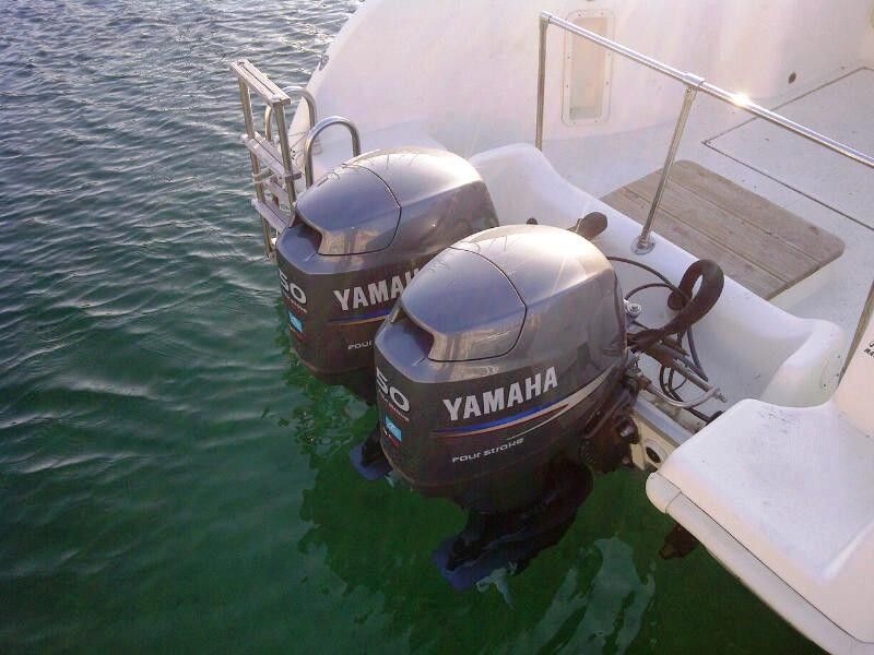Vente bateau Ultramar 650 Week End Timonier bi moteurs Yamaha F50 4 temps VENDU consulter nos occasions disponible sur notre site!