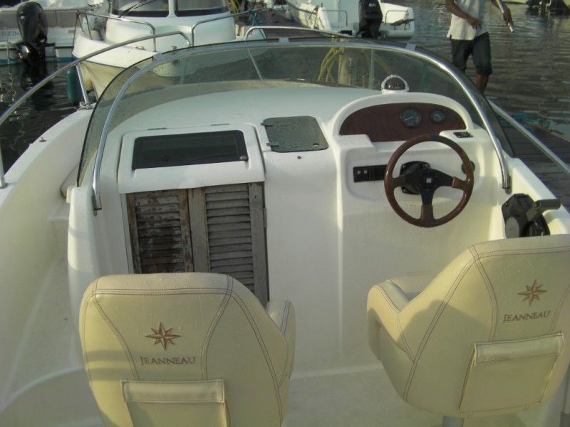 vente bateau Jeanneau Cap Camarat 625 WA + 130 cv Honda VENDU consulter nos occasions disponible sur notre site!