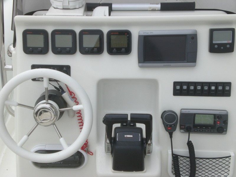 Vente bateau Nautica-cab DORADO 870 + 2x 150cv Yamaha VENDU consulter nos occasions disponible sur notre site!