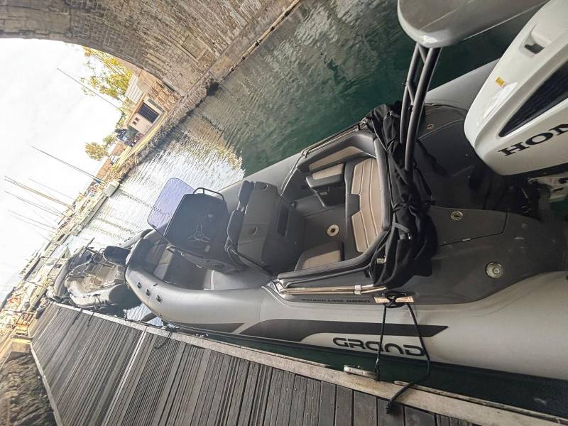 Bateau Semi-rigide GRAND Golden Line G680 disponible à Marseille