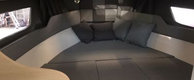 Service de location de bateaux  à l'Estaque 13016