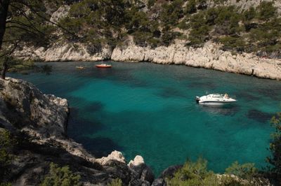 Service de location de bateaux  à l'Estaque 13016