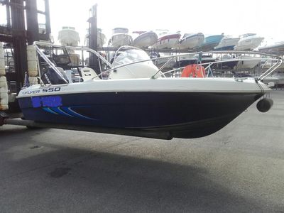 Service de location de bateaux  dans les Calanques de Marseille