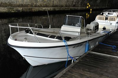 Service de location de bateaux  dans les Calanques de Marseille