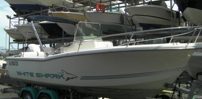 Service de location de bateaux  à l'Estaque 13016