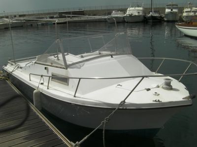 Bleu Calanque -  Qui contacter à l'Estaque 13016 pour l'achat d'un bateau avec cabine ?